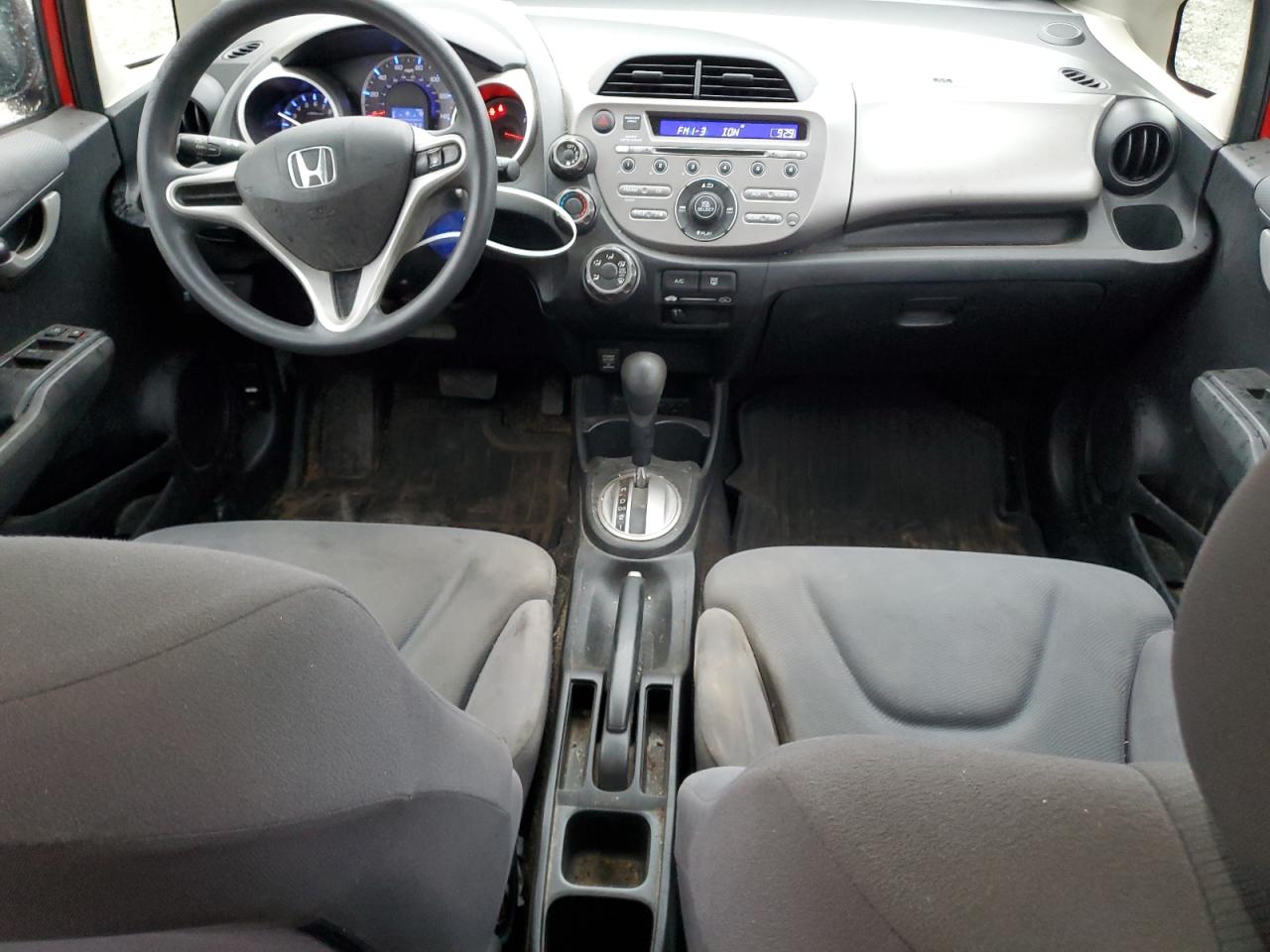 2013 Honda Fit VIN: JHMGE8H32DC003286 Lot: 84905825