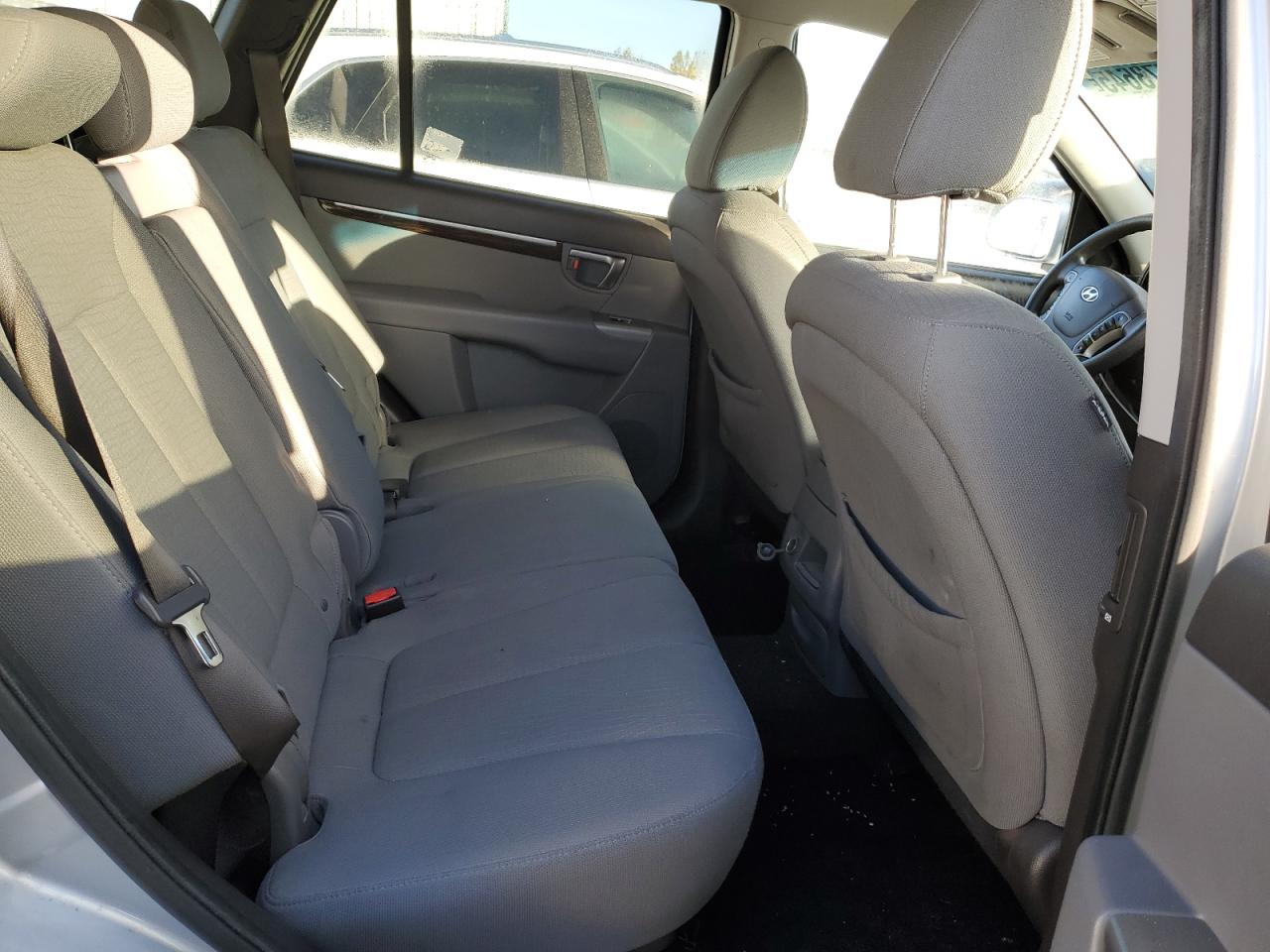 2010 Hyundai Santa Fe Gls VIN: 5NMSG4AGXAH335694 Lot: 84773645