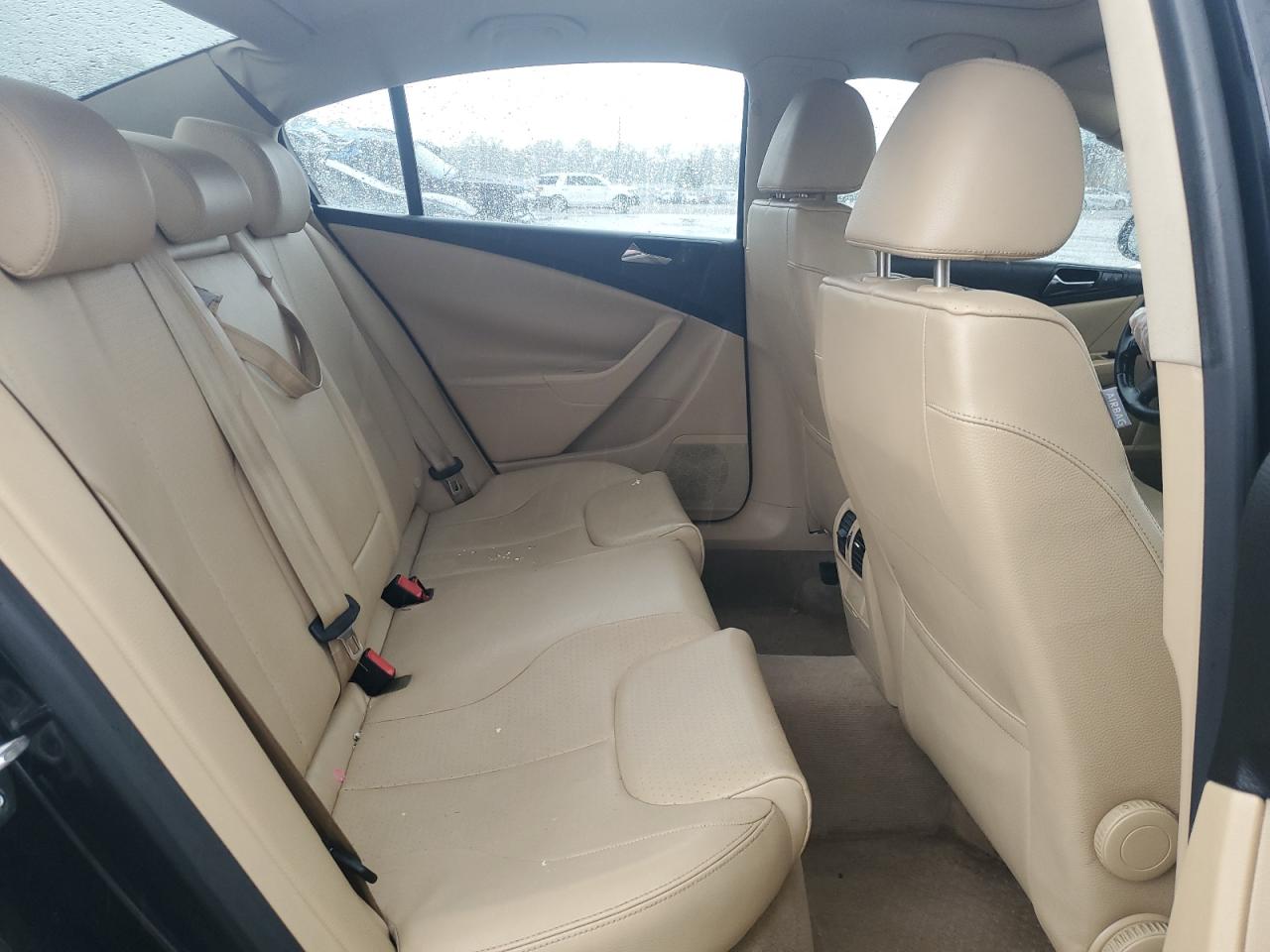 2007 Volkswagen Passat 2.0T VIN: WVWAK73C97P137422 Lot: 90236945