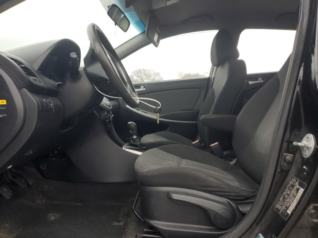 2013 Hyundai Accent Gls VIN: KMHCT5AE1DU113834 Lot: 90638955