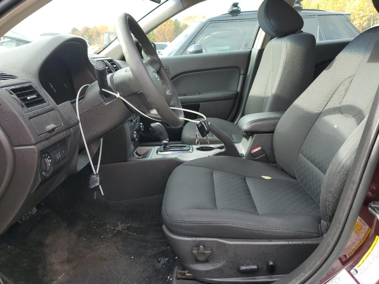 2011 Ford Fusion Se VIN: 3FAHP0HA9BR161600 Lot: 90910055