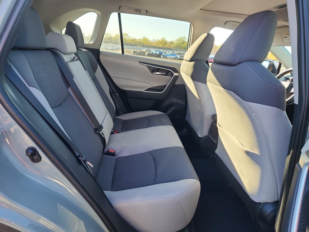 2020 Toyota Rav4 Xle VIN: 2T3P1RFV5LC072445 Lot: 85829625