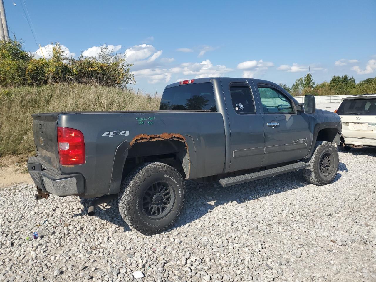 2011 Chevrolet Silverado K1500 Ls VIN: 1GCRKREA4BZ437926 Lot: 84583095