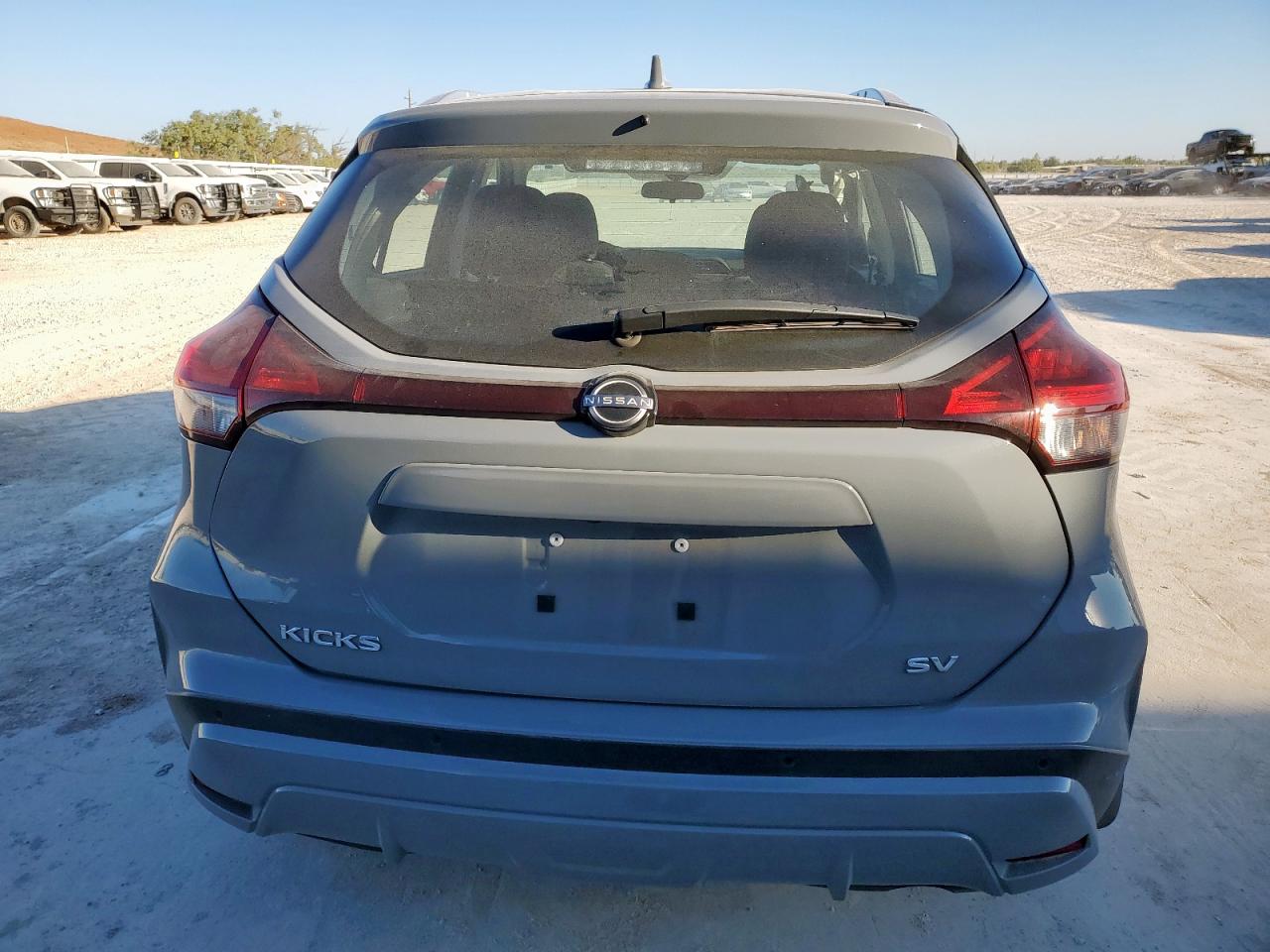2018 Nissan Kicks S VIN: 3N1CP5CU9JL524890 Lot: 82476625