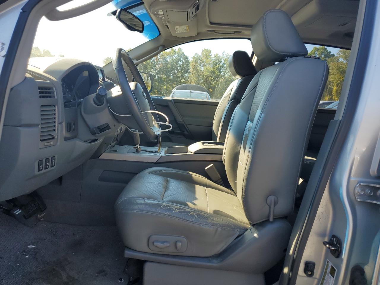 2005 Nissan Armada Se VIN: 5N1AA08B15N702874 Lot: 84554535