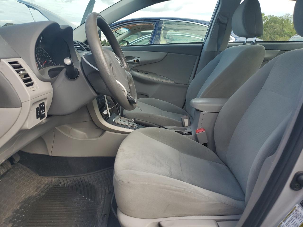 2010 Toyota Corolla Base VIN: 2T1BU4EE2AC243793 Lot: 85335005