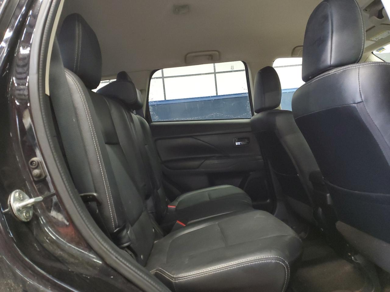 2016 Mitsubishi Outlander Se VIN: JA4AZ3A37GZ001490 Lot: 86479965