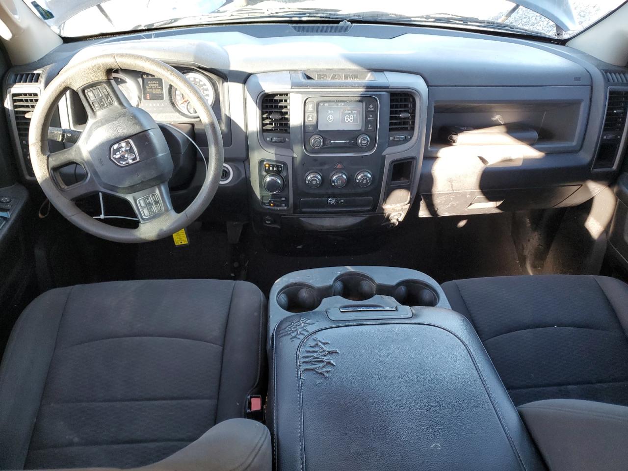 2019 Ram 1500 Classic Tradesman VIN: 1C6RR7FG9KS525275 Lot: 82438275