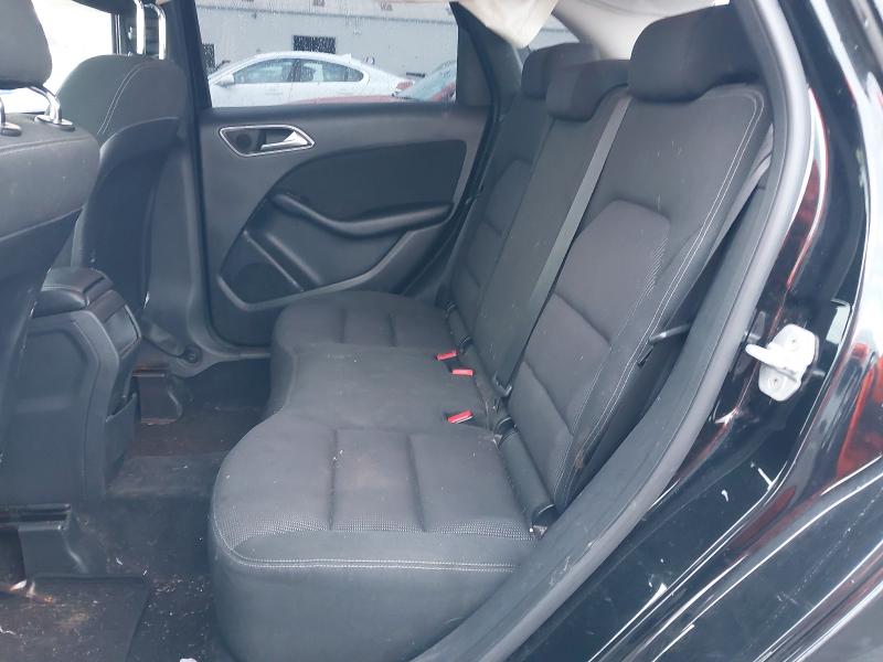 2012 MERCEDES-BENZ B CLASS B180 CDI BLUEEFFICIENCY SE 5DR AUTO