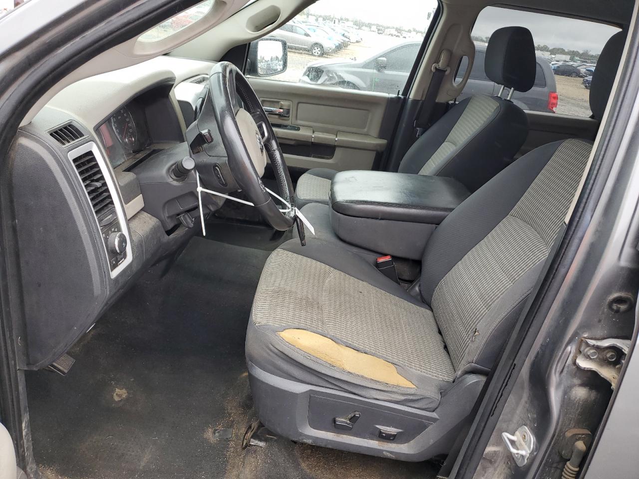 2009 Dodge Ram 1500 VIN: 1D3HV13T69S702171 Lot: 89620945