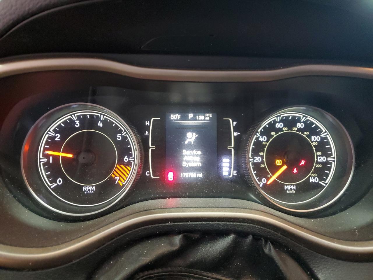 2014 Jeep Cherokee Latitude VIN: 1C4PJMCB2EW297843 Lot: 85495155