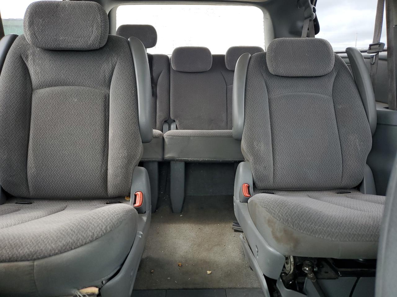 2006 Chrysler Town & Country Touring VIN: 2A4GP54L26R818141 Lot: 85357555