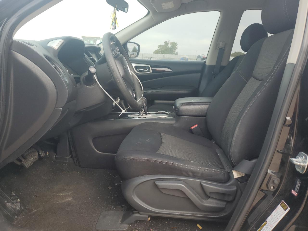 2018 Nissan Pathfinder S VIN: 5N1DR2MN3JC627389 Lot: 85764665