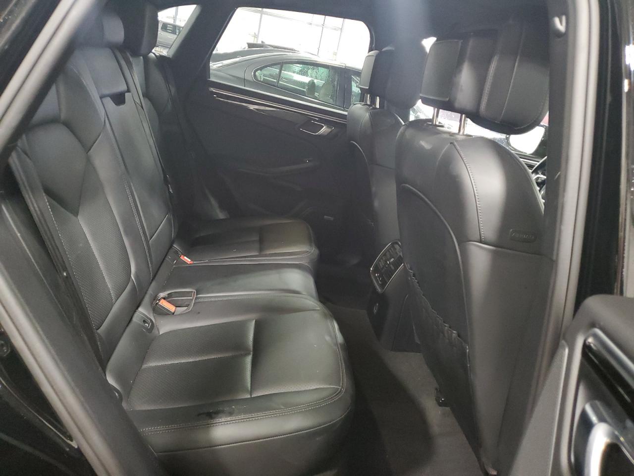 2019 Porsche Macan VIN: WP1AA2A57KLB02242 Lot: 85597375