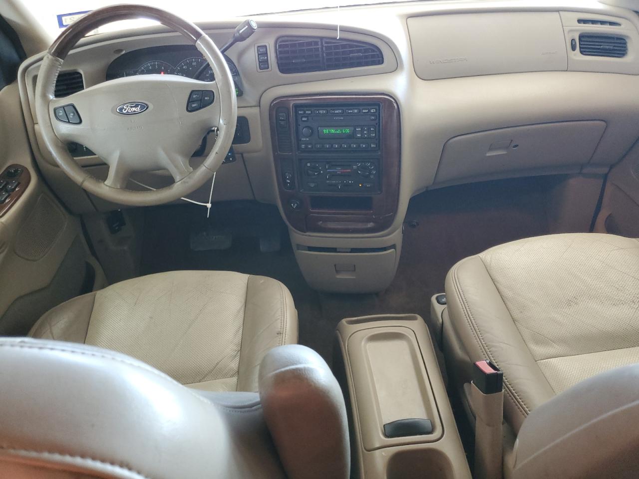 2002 Ford Windstar Limited VIN: 2FMDA58432BB60180 Lot: 85152455