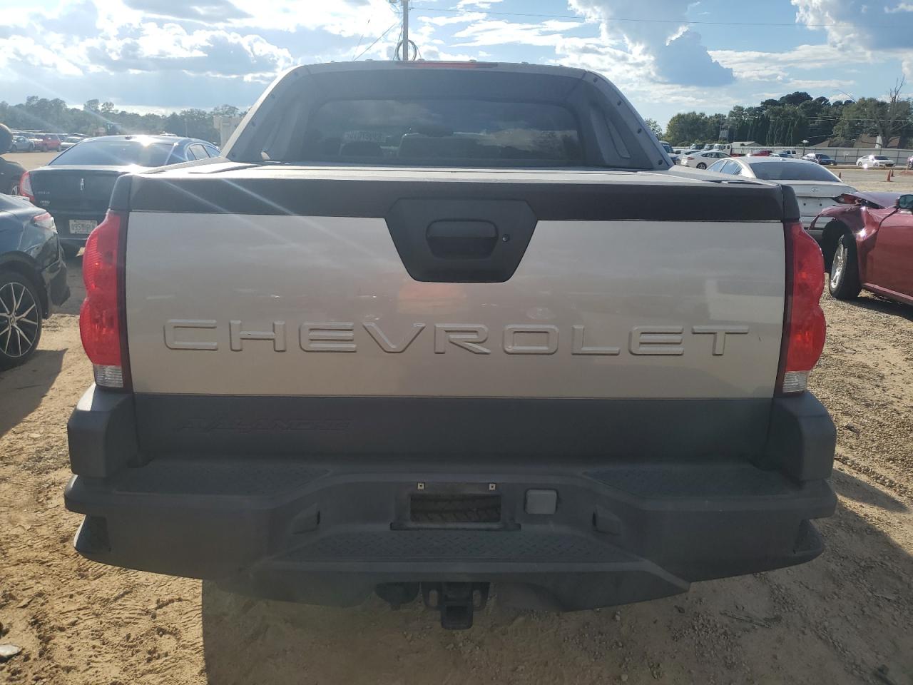 2004 Chevrolet Avalanche K1500 VIN: 3GNEK12T04G187052 Lot: 83967015