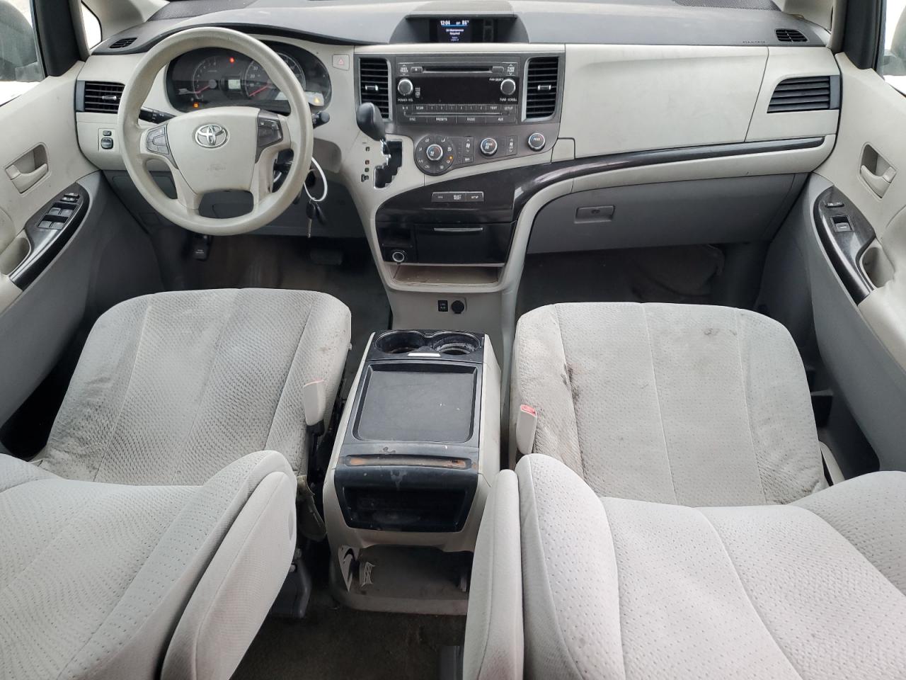 2011 Toyota Sienna Le VIN: 5TDKK3DC2BS131858 Lot: 87420305