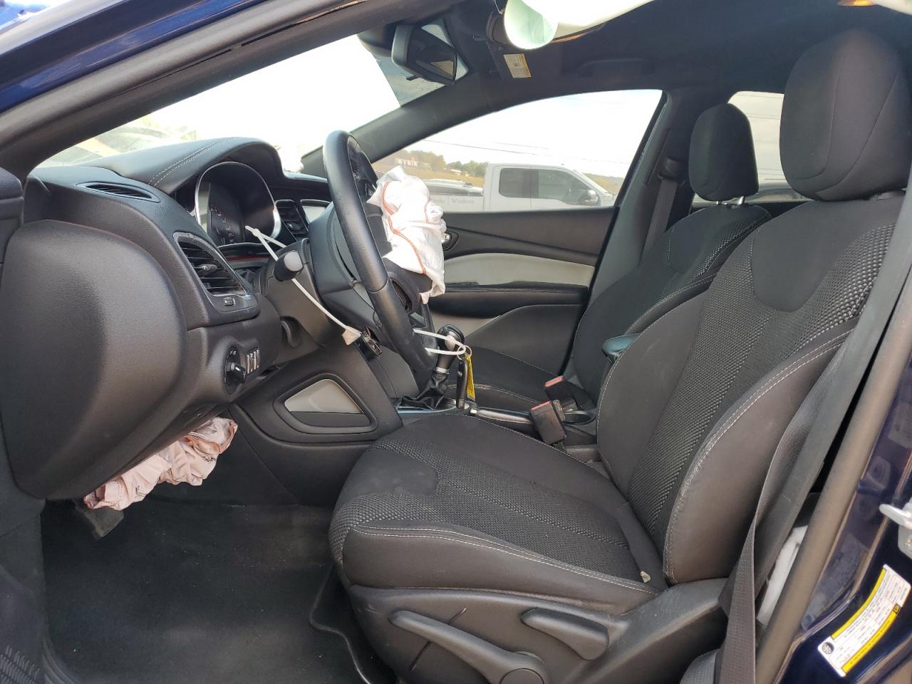 2015 Dodge Dart Sxt VIN: 1C3CDFBB5FD123155 Lot: 82691065