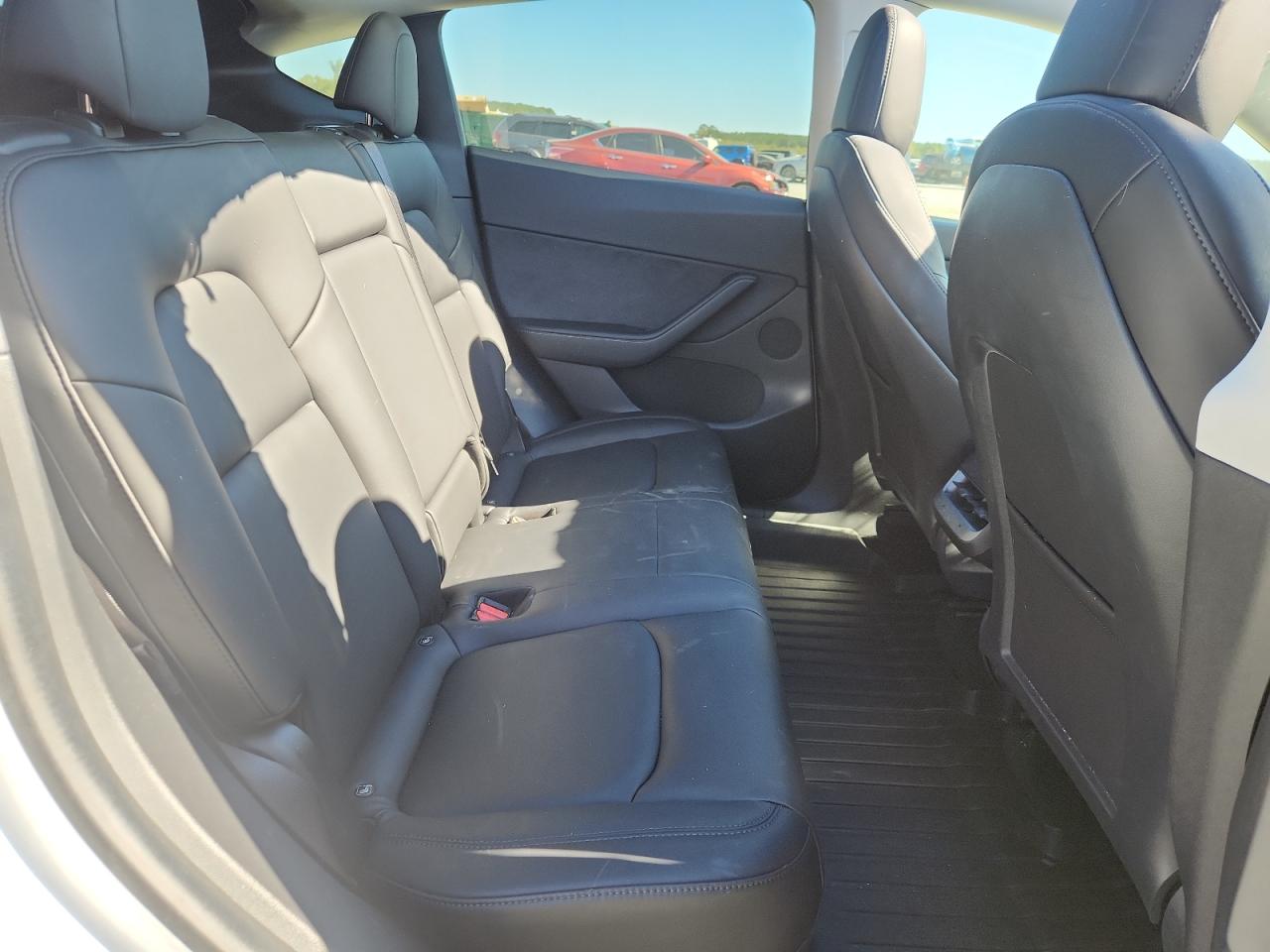 2021 Tesla Model Y VIN: 5YJYGDEE2MF160852 Lot: 82428705