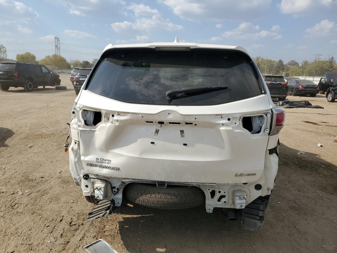 2016 Toyota Highlander Le VIN: 5TDBKRFH2GS227816 Lot: 84895255