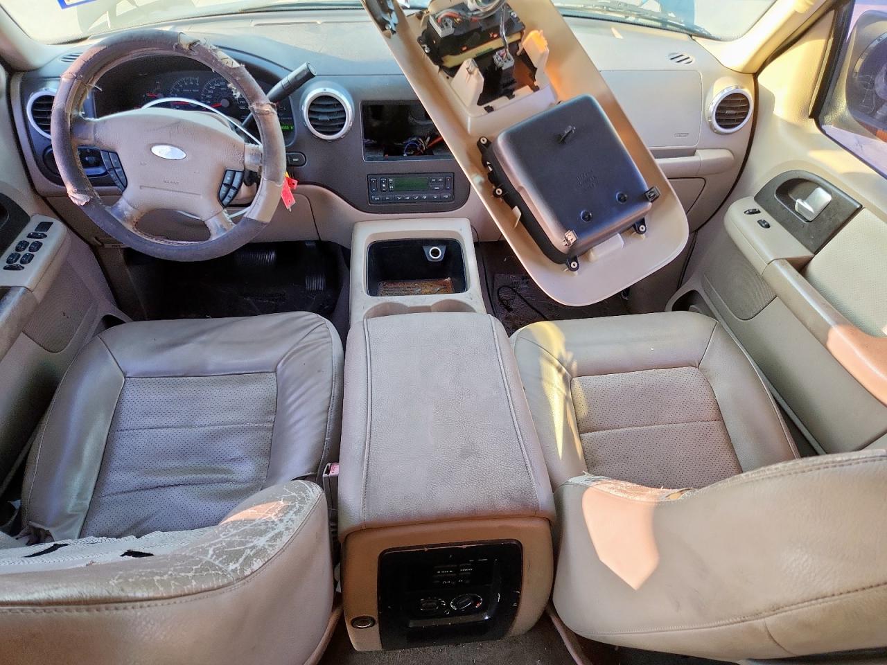 2003 Ford Expedition Eddie Bauer VIN: 1FMPU17L13LC49365 Lot: 85508305