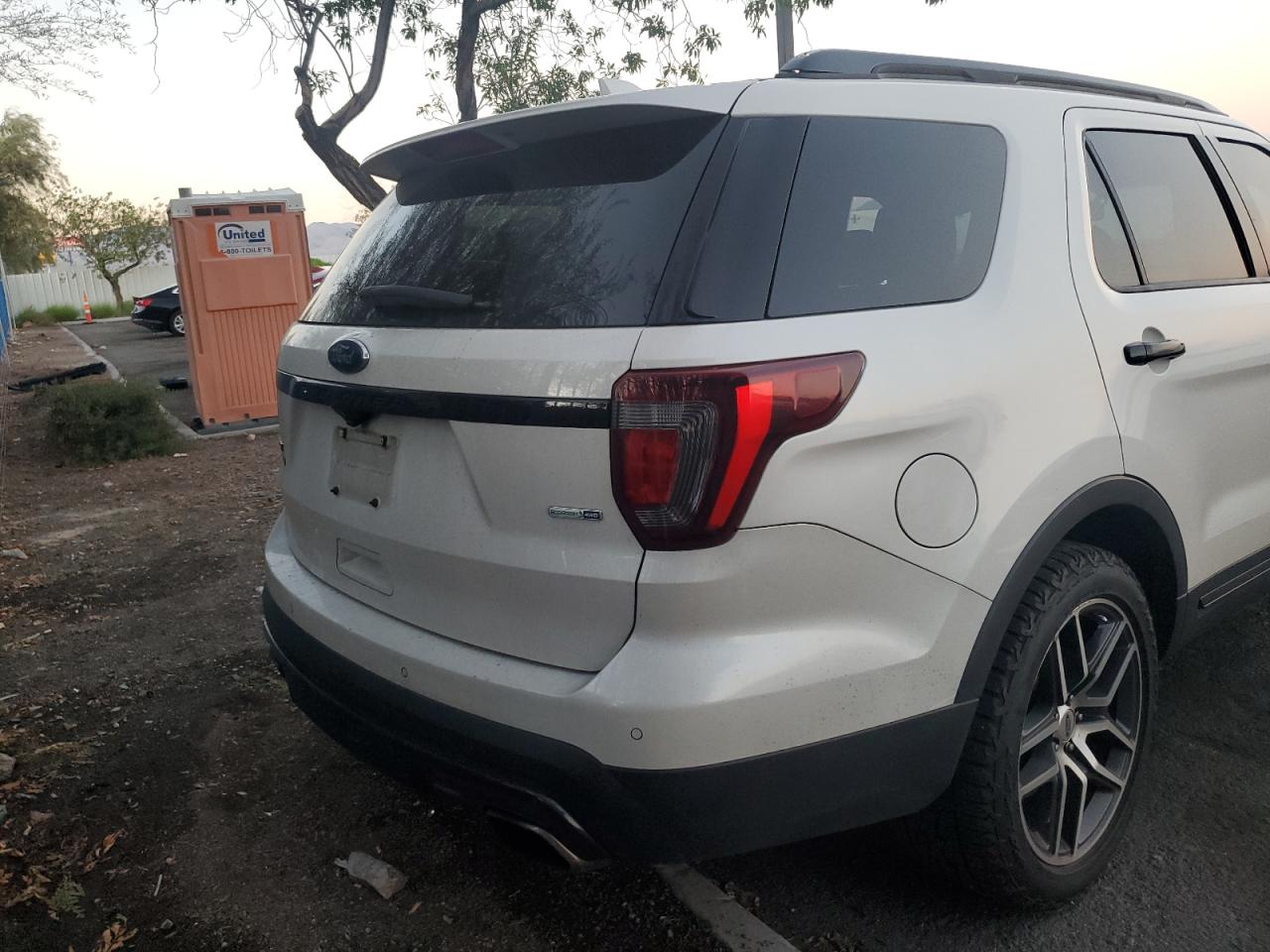 2016 Ford Explorer Sport VIN: 1FM5K8GT6GGB80063 Lot: 86601175