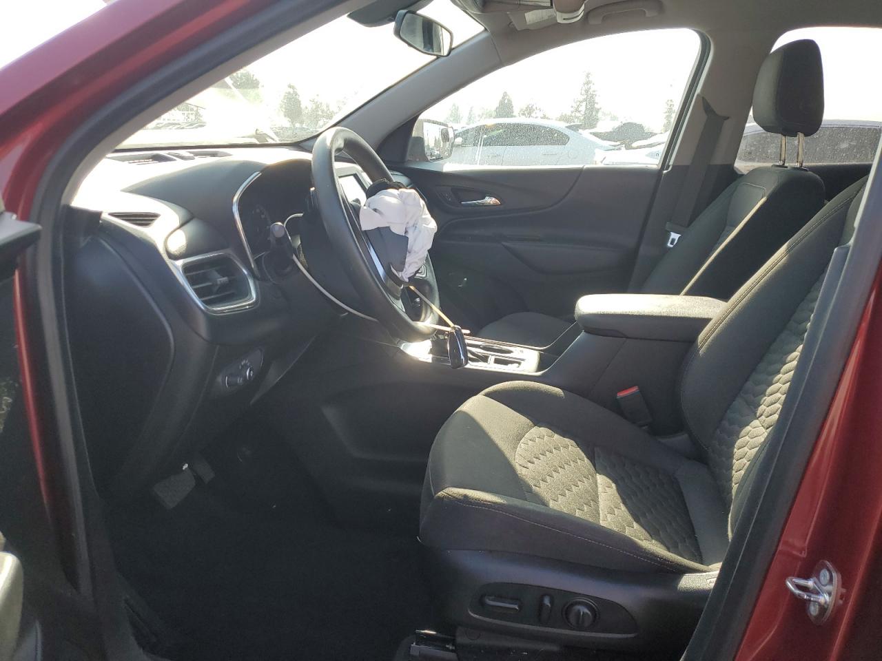 2018 Chevrolet Equinox Lt VIN: 2GNAXJEV0J6218613 Lot: 82252285