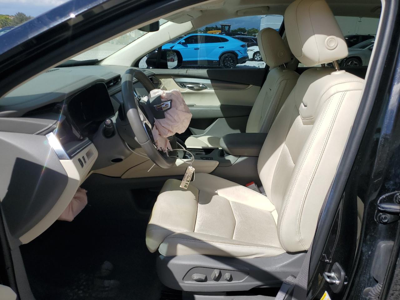 2017 Cadillac Xt5 Premium Luxury VIN: 1GYKNCRS8HZ112174 Lot: 87185555