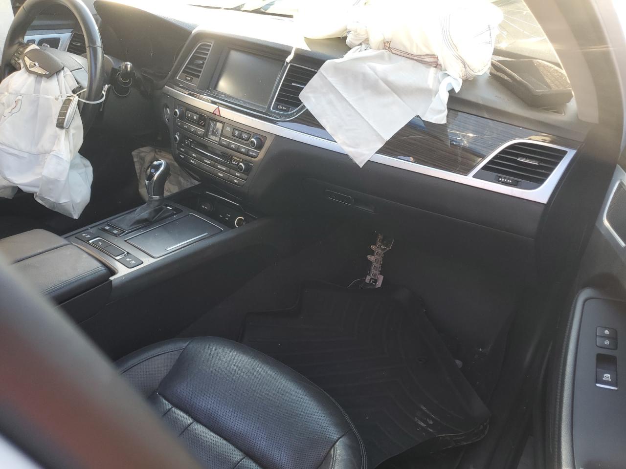 2017 Genesis G80 Base VIN: KMHGN4JE6HU205873 Lot: 90351755