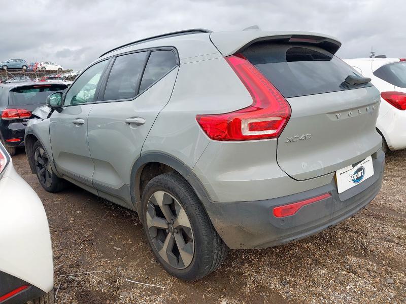 2024 VOLVO XC40 2.0 B3P PLUS DARK 5DR AUTO