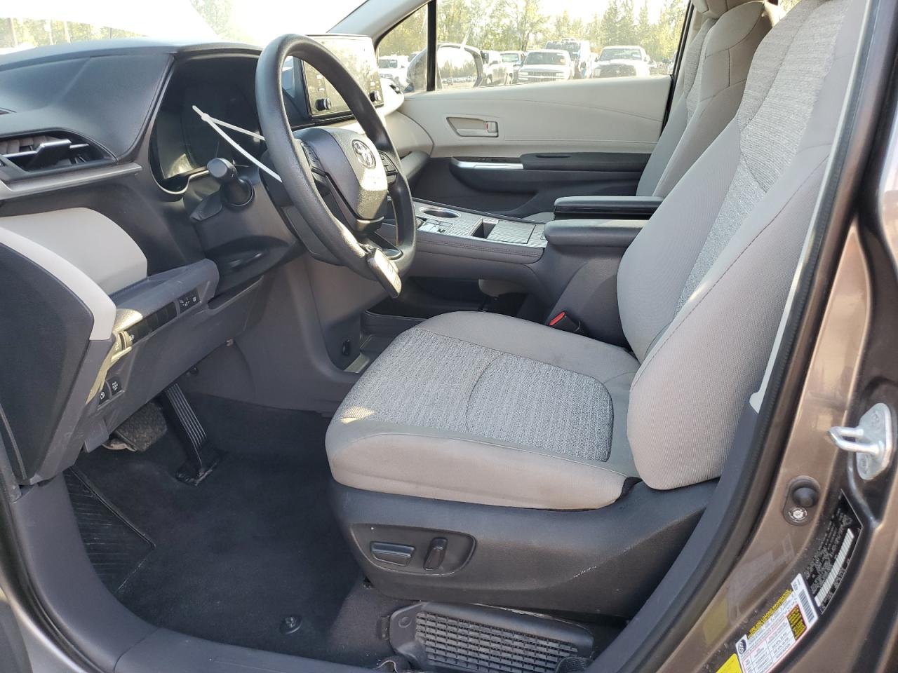 2023 Toyota Sienna Le VIN: 5TDBRKEC5PS179124 Lot: 87097875