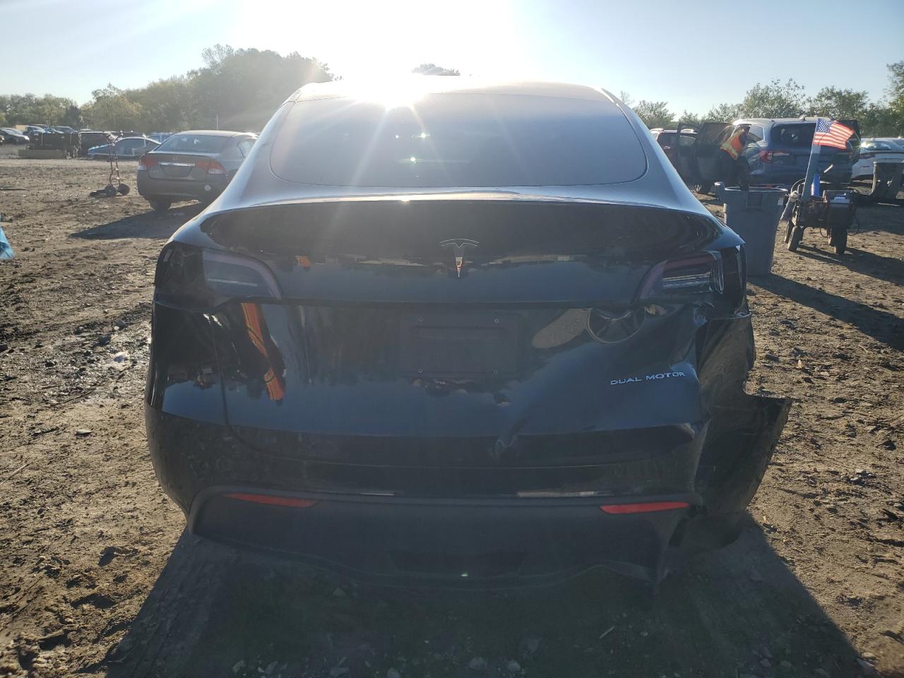 2021 Tesla Model Y VIN: 5YJYGDEE4MF253999 Lot: 85898525