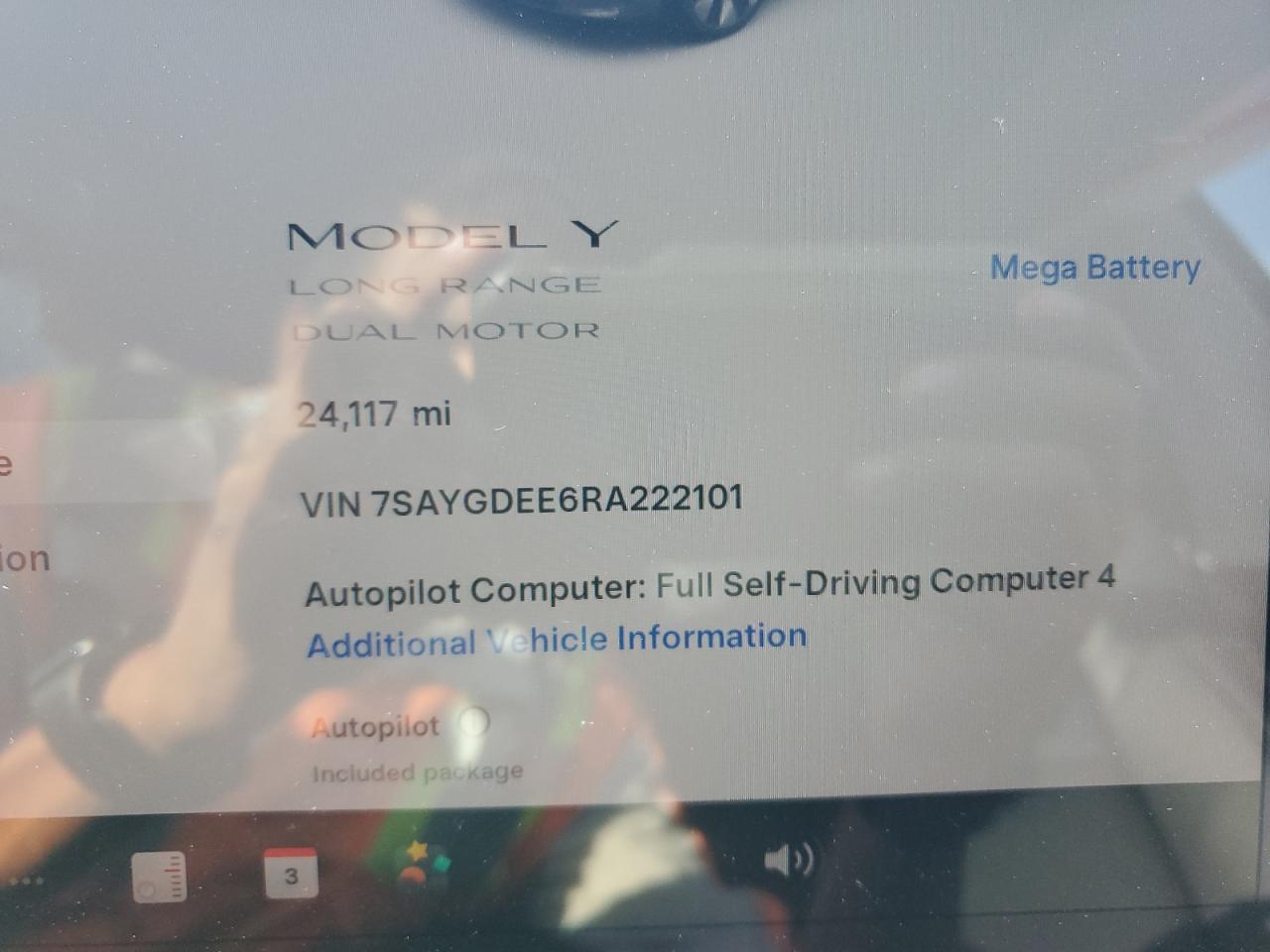 2024 Tesla Model Y VIN: 7SAYGDEE6RA222101 Lot: 82223605