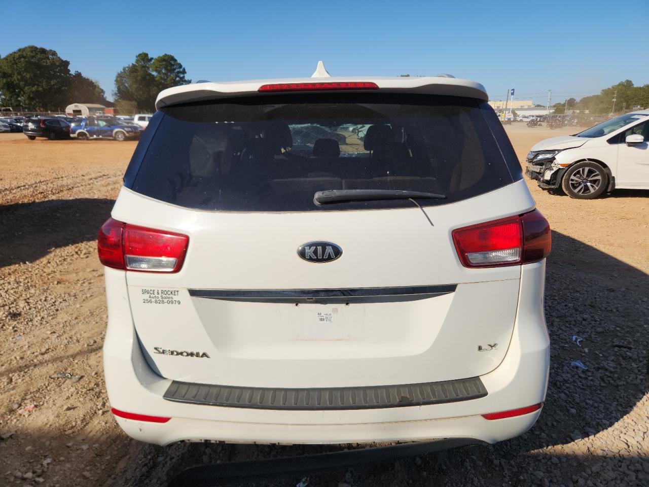 2015 Kia Sedona Lx VIN: KNDMB5C17F6055144 Lot: 82743255