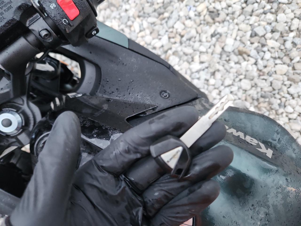 2025 Kawasaki Ex650 P VIN: ML5EXEP15SDAE2102 Lot: 90700955