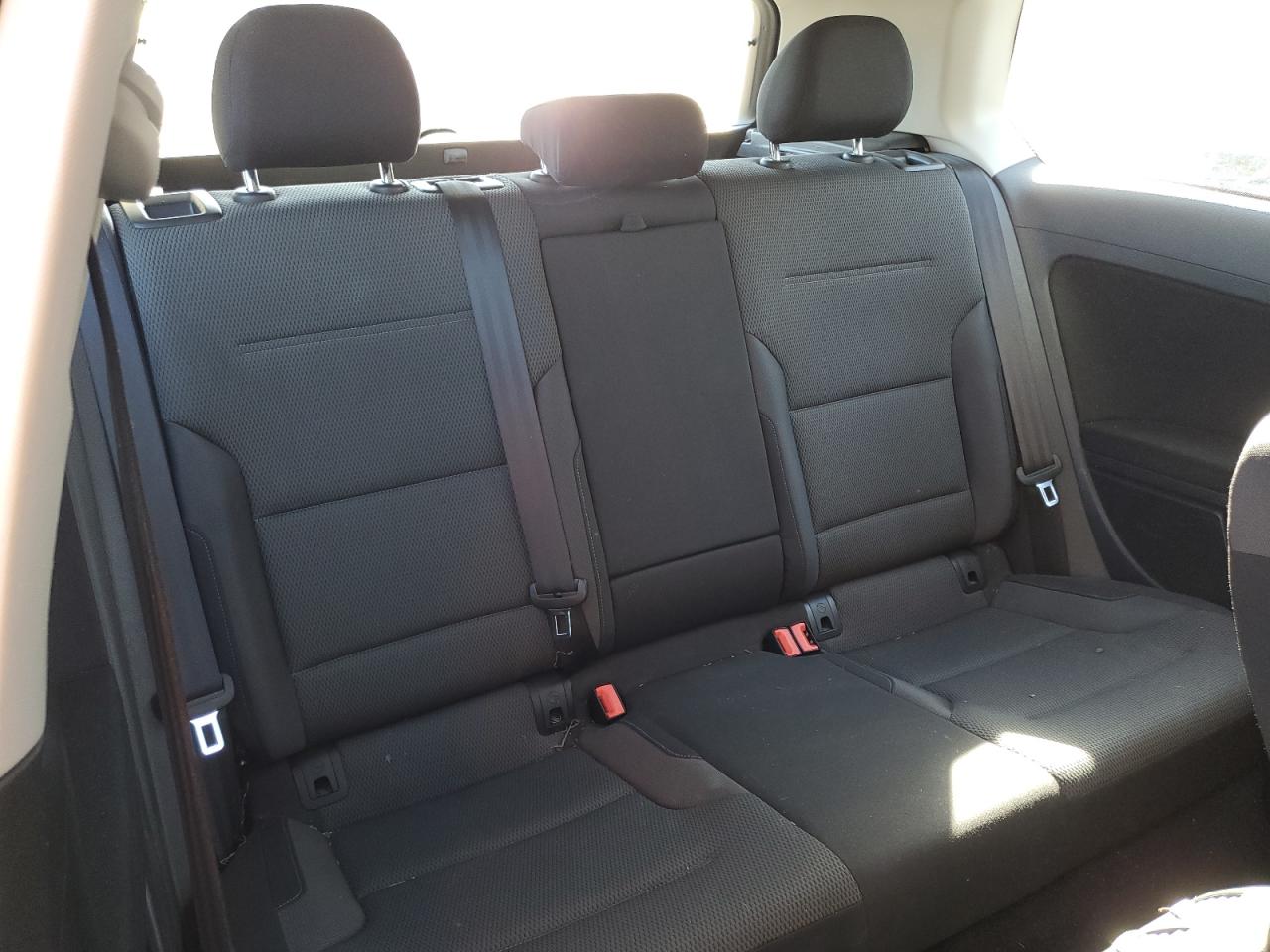 2015 Volkswagen Golf VIN: 3VW817AU2FM011482 Lot: 82313465