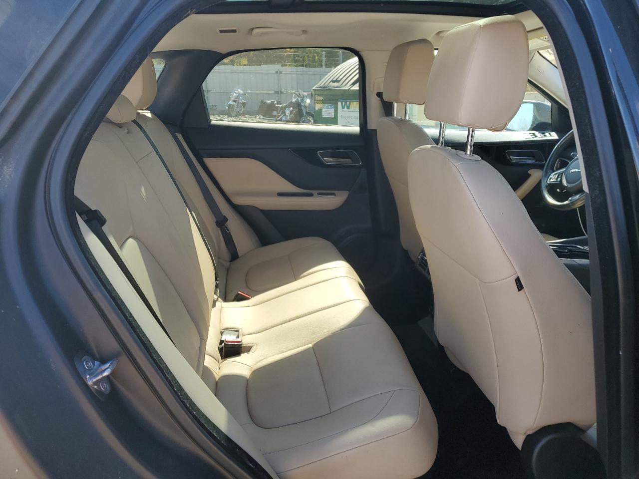 2017 Jaguar F-Pace Premium VIN: SADCJ2BN2HA493415 Lot: 84954315