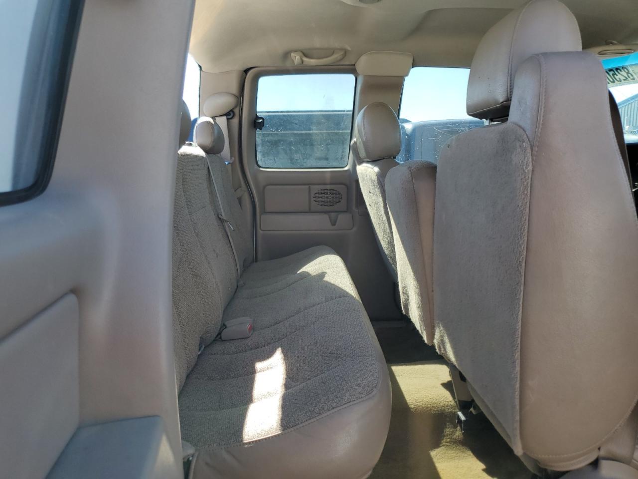 2006 Chevrolet Silverado C2500 Heavy Duty VIN: 1GCHC29U06E254816 Lot: 82502415