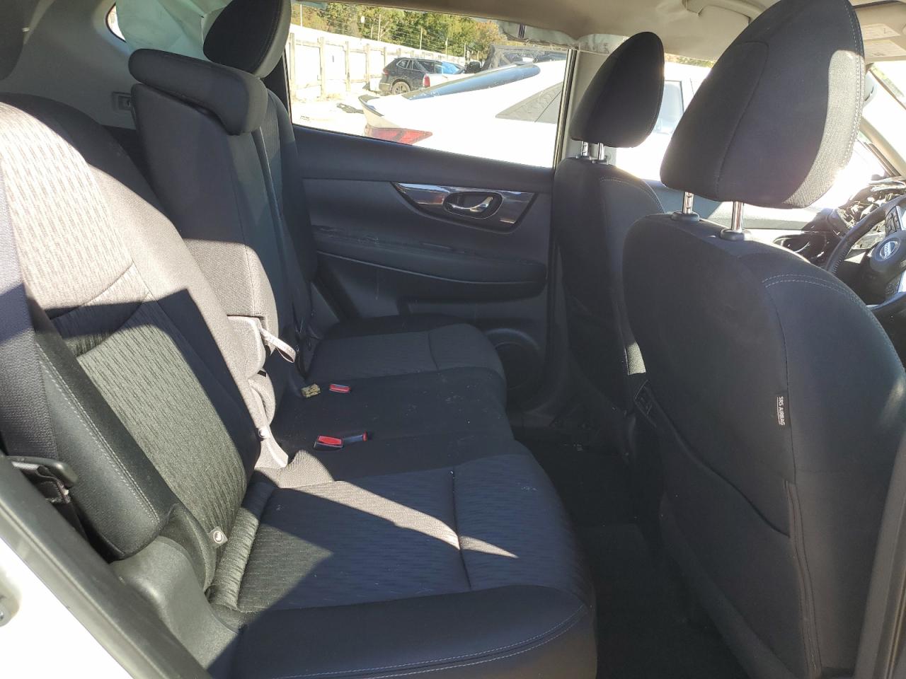 2019 Nissan Rogue S VIN: KNMAT2MV3KP546377 Lot: 86869915