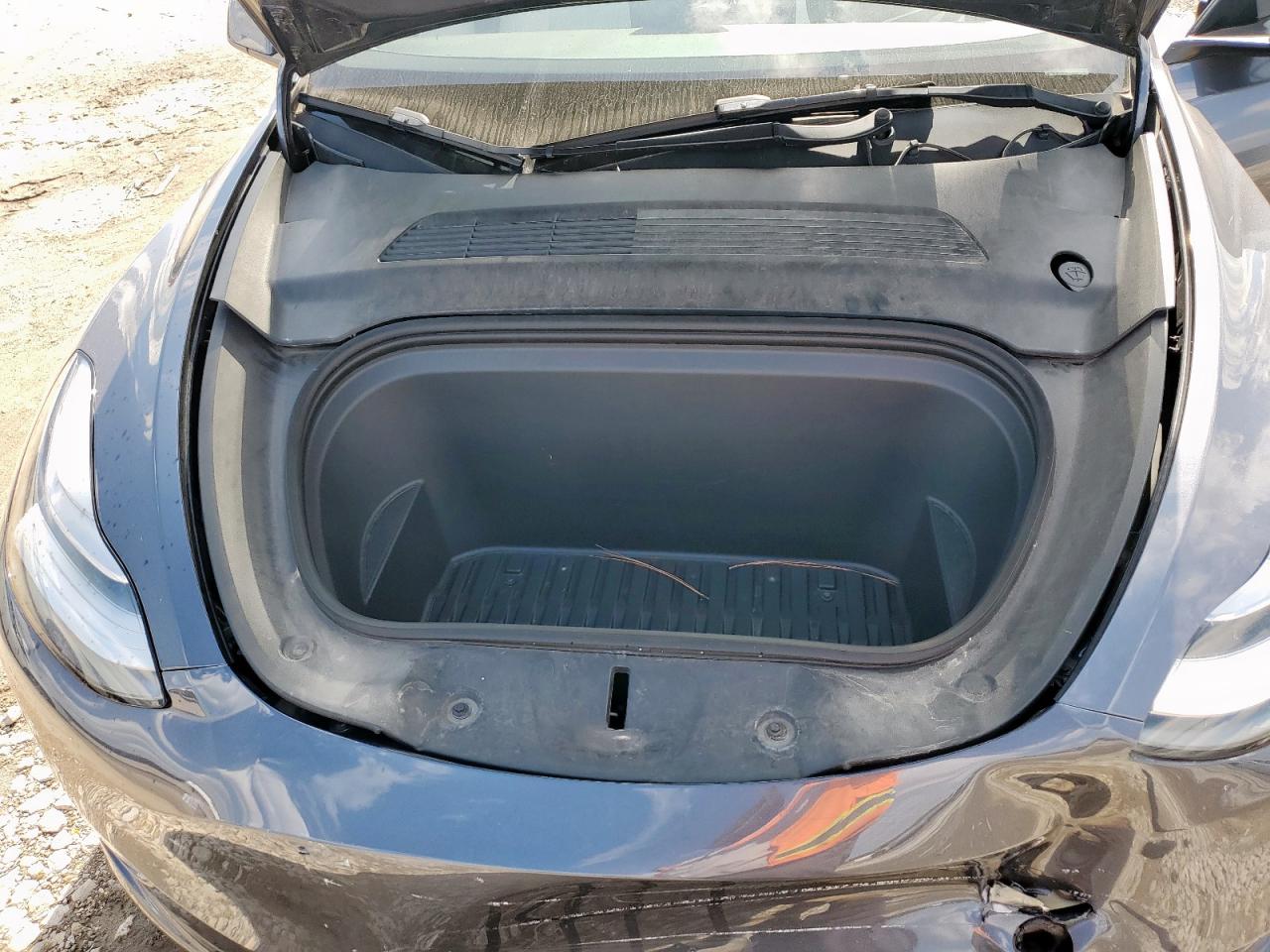 2021 Tesla Model Y VIN: 5YJYGDEE8MF102440 Lot: 82674105