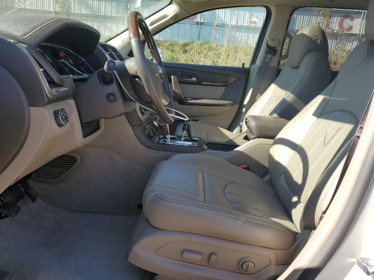 2015 GMC Acadia Denali VIN: 1GKKRTKD2FJ267017 Lot: 82647255