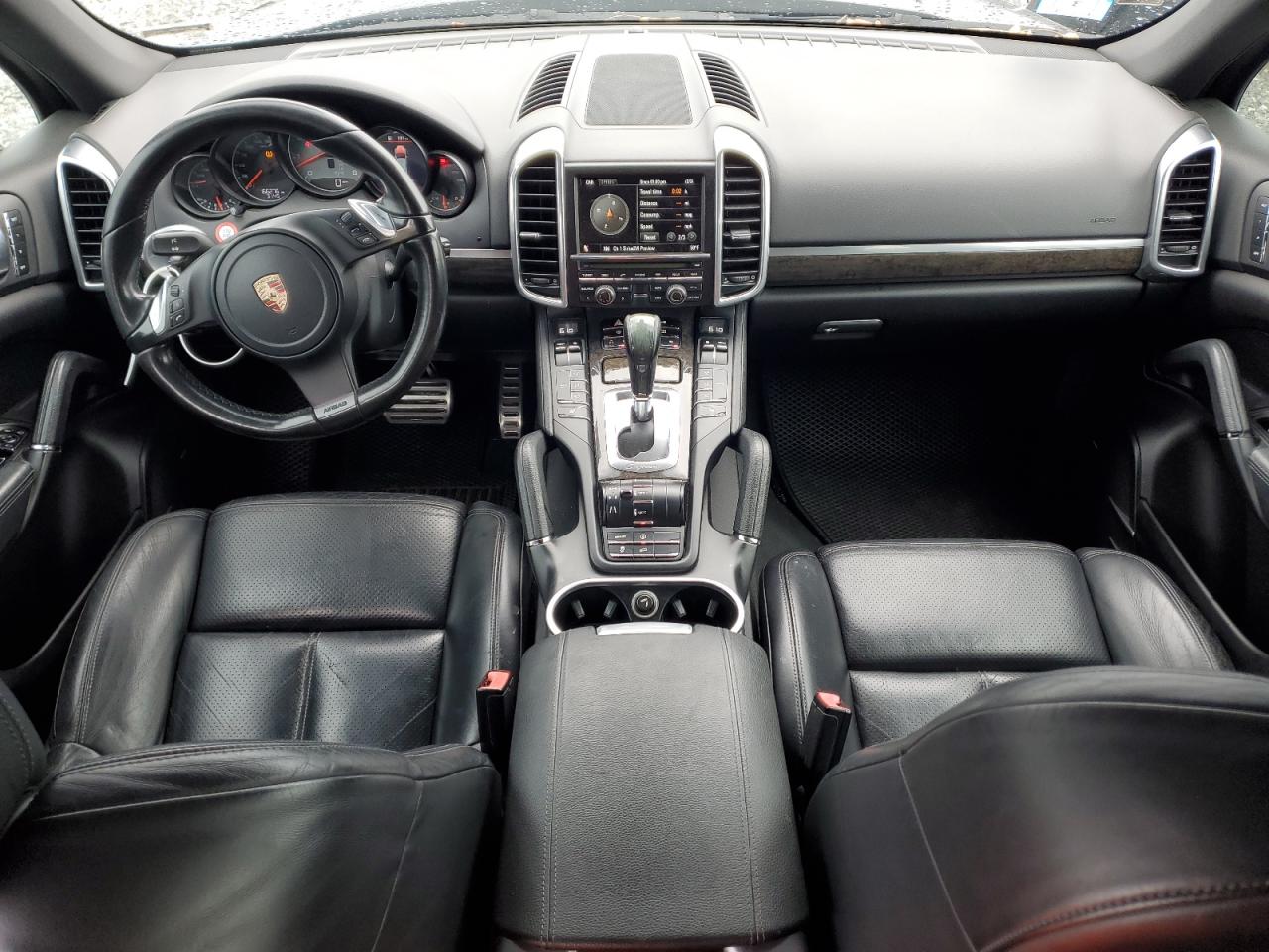 2011 Porsche Cayenne S VIN: WP1AB2A2XBLA55985 Lot: 84407915