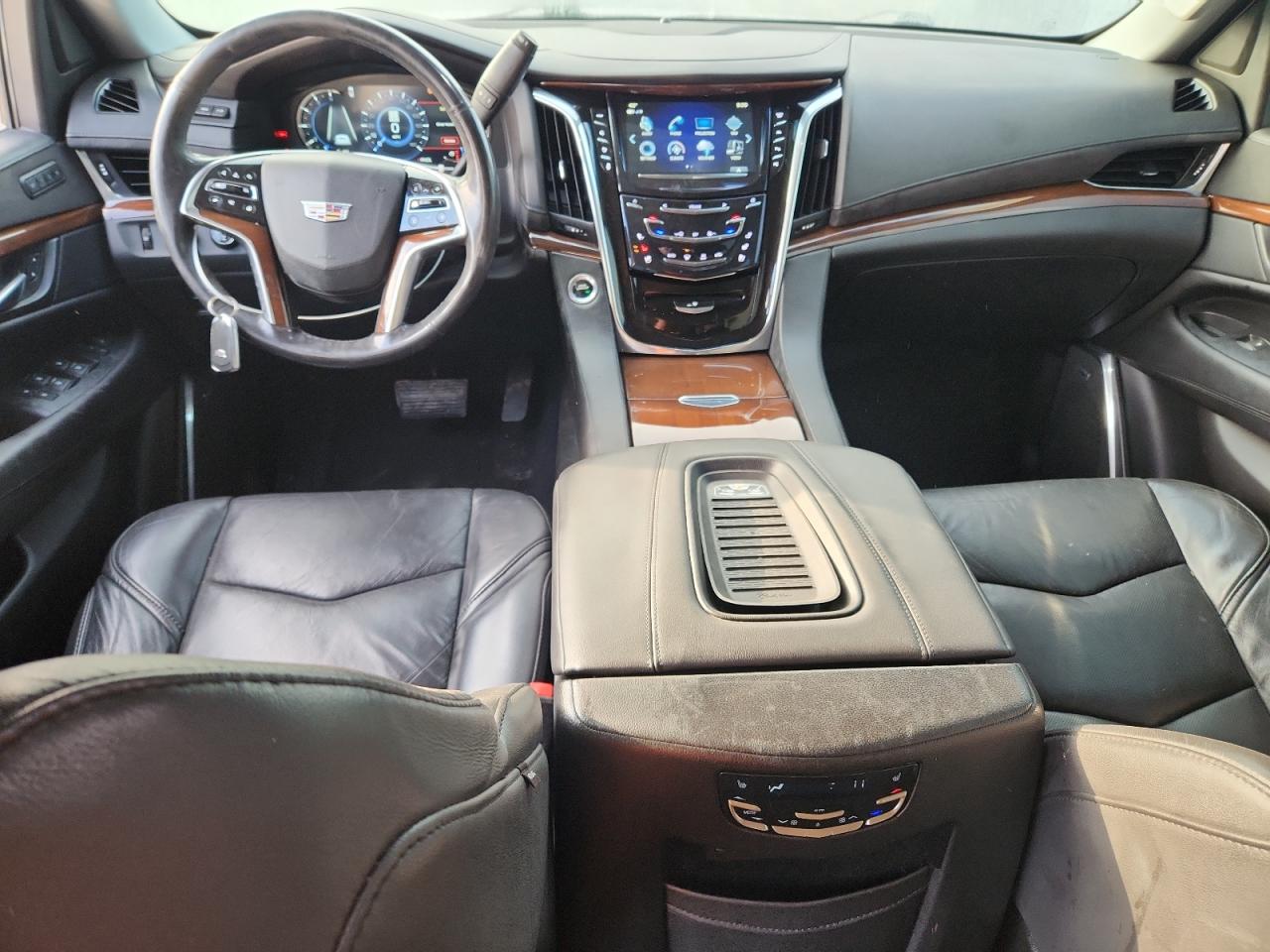 2018 Cadillac Escalade Esv Premium Luxury VIN: 1GYS4JKJ4JR215753 Lot: 90685215