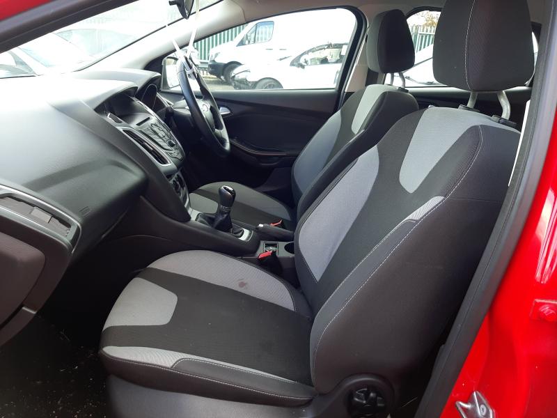 2012 FORD FOCUS 1.6 ZETEC 5DR