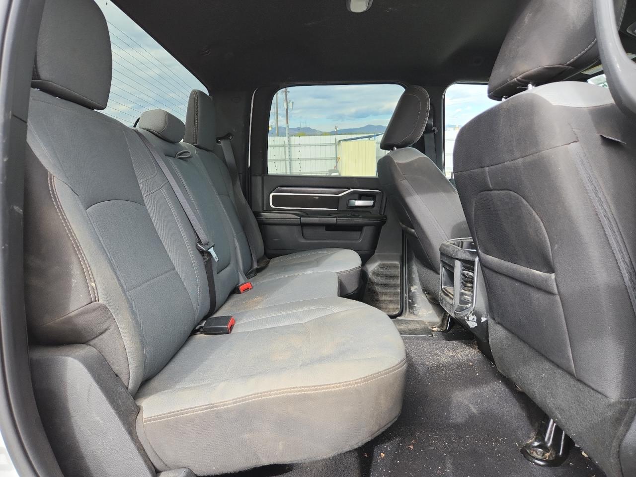 2024 Ram 2500 Big Horn VIN: 3C6UR5DL2RG233953 Lot: 85267015