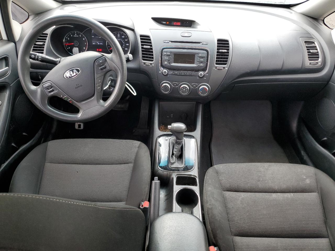 2017 Kia Forte Lx VIN: 3KPFK4A71HE061805 Lot: 82204985