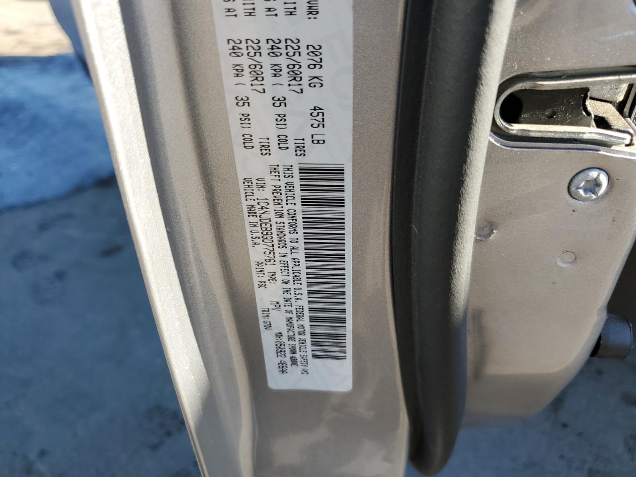 2016 Jeep Compass Latitude VIN: 1C4NJDEB9GD775761 Lot: 85341625