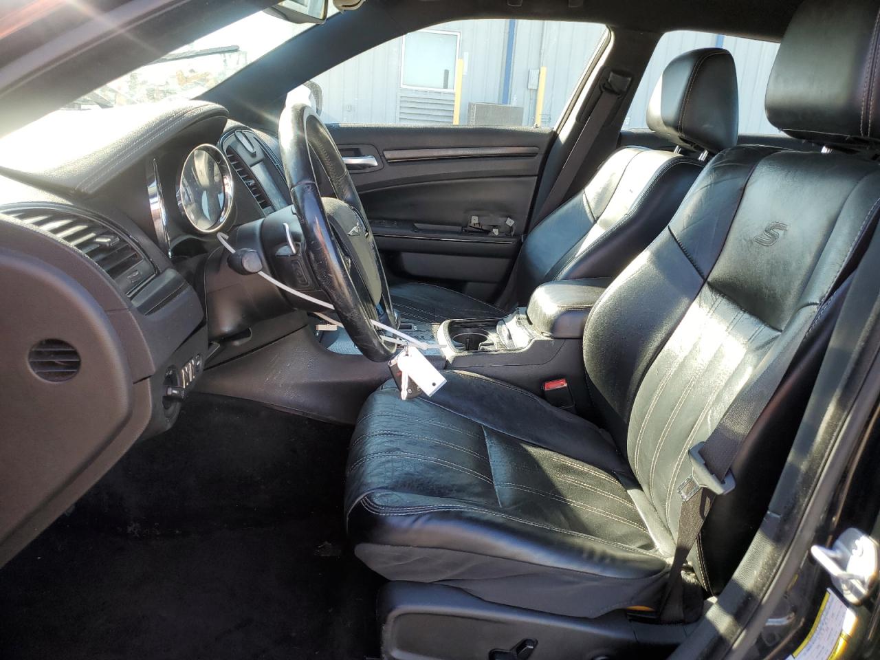 2014 Chrysler 300 S VIN: 2C3CCABG8EH358202 Lot: 86881365