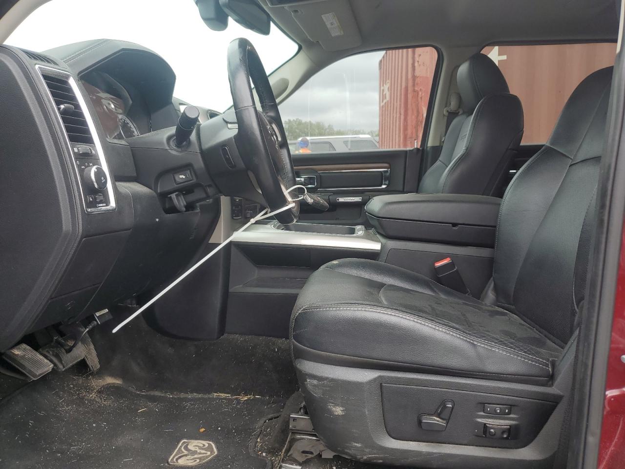 2017 Ram 1500 Laramie VIN: 1C6RR7NM0HS567589 Lot: 85507835