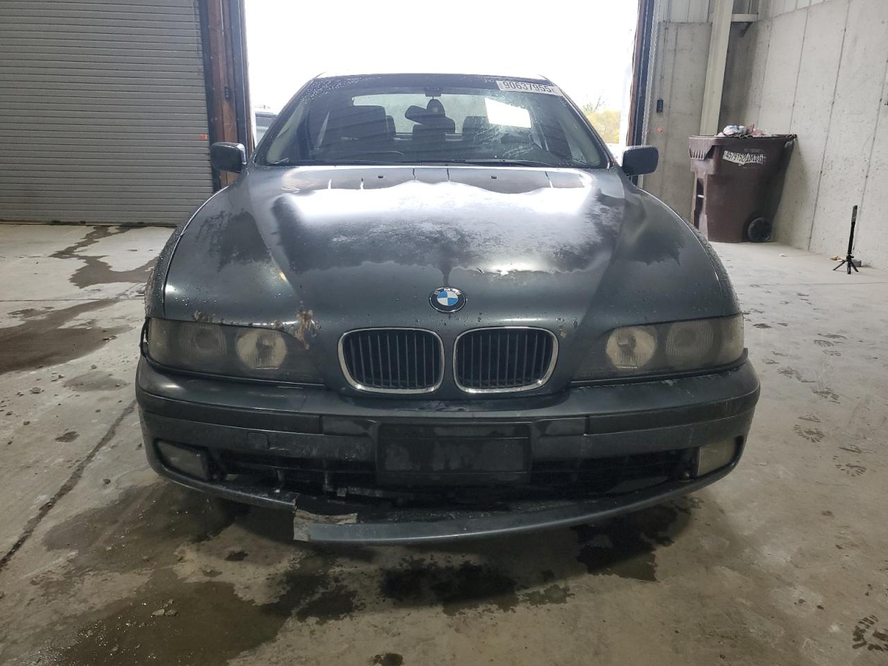 Фото: WBADM6349YGU25143